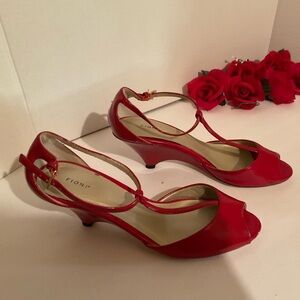 Women’s low heels shoes